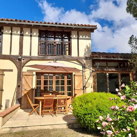 Maison Loumagne - Pres De Marciac Tatil Evi *